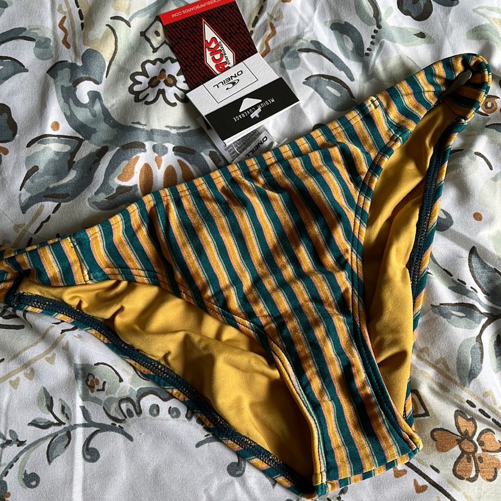 NWT O’Neill Natasha Side Twist Bikini Bottoms; M